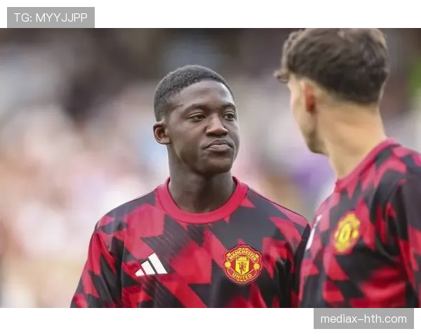 扎伊尔·埃梅里闪耀赛场,新星崛起引足坛瞩目 扎伊尔·埃梅里闪耀赛场,新星崛起引足坛瞩目