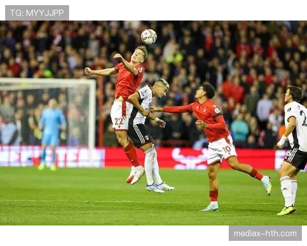 西汉姆联英超战绩分析，近期表现值得关注，力争拿下关键三分