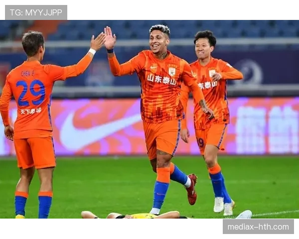 山东泰山中场控制力不足，难以支撑比赛节奏，稳定性面临考验